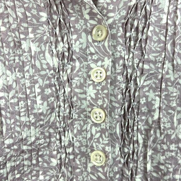 Eddie Bauer Women’s Large Lavender Floral Lightweight Cotton Long Sleeve Blouse - Picture 5 of 6